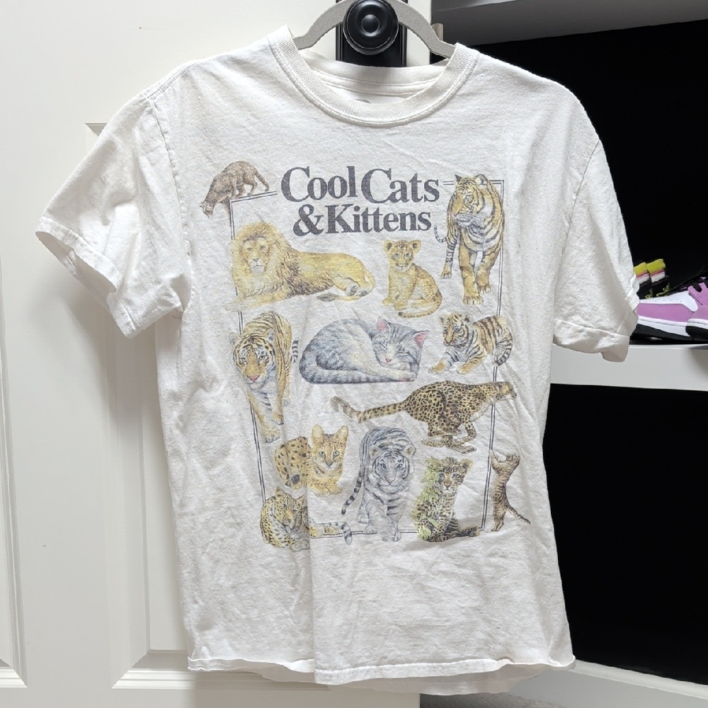 Cool Cats & Kittens Graphic Tee - White